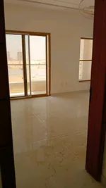 🏡 Villa for Sale | Al Helio 2 Ajman 4 Master Bedrooms | 3 Floors | Large Terrace & Yard Plot Area 258–260 sqm (3014 sq.ft) Currently rented for AED 100000year 💰 Price AED 2350000 📞 0561559715
🏡 فيلا للبيع | الحليو 2 – عجمان 4 غرف ماستر | 3 طوابق | تر : Image 9