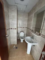 مكتب للايجار السنوى بالمجاز 2 | مساحة مميزة : Image 5