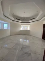 للبيع فيلا بمنطقة الطرفا ضاحية مغيدر الشارقة : Image 3