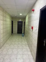 للبيع بناية سكنية تجارية بمنطقة الفلاح تجارية مويلح الشارقة : Image 4