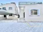 For Rent Apartment in Khalifa City, Abu Dhabi : Image 2