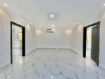 غرفتين وصاله بمدينة شخبوط2bhk in shakhbout city : Image 2
