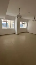 أول ساكن | إطلالة رئيسية | طابق مرتفع| قريه الاميرة : Image 2