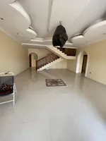 For sale a villa in Shagrafa 2, Al Rahmaniya suburb, Sharjah : Image 3