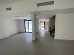 فيلا للايجار السنوى بمنطقة اجمل مكان | اطلاله بحرية : Image 2