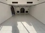 فيلا 4 غرف للايجار السنوى بمنطقة شرقان - الشارقة : Image 2