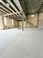 New Warehouse for Annual rent in Al Jerf Industrial - Ajman First Tenant Location Al Jerf Industrial Area Condition Brand New (First Tenant) Size 3400 SqFt. Annual rent AED140000 (4 payments) Discounted to AED120000 Security Deposit 5% Refundable) De : Image 3