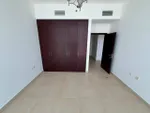 شقة باطلاله رائعة من 3 غرف وصالة للايجار السنوى بالتعاون - الشارقة : Image 6