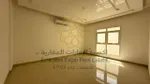 للبيع فيلا جديدة على شارعين اول ساكن حجر طبيعي في بني ياس منطقة الوثبة : Image 5