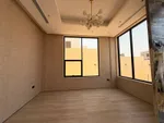 للبيع فيلا بمنطقة بساتين الزبير الشارقة : Image 2