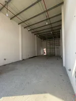 New Warehouse for Annual rent in Al Jerf Industrial - Ajman First Tenant Location Al Jerf Industrial Area Condition Brand New (First Tenant) Size 3400 SqFt. Annual rent AED140000 (4 payments) Discounted to AED120000 Security Deposit 5% Refundable) De : Image 1