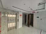 للبيع بناية جديدة  عجمان في منطقة العالية على شارع الرئيسي فاصل بين الرقايب والعالية : Image 4