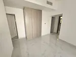 للبيع بناية جديدة  عجمان في منطقة العالية على شارع الرئيسي فاصل بين الرقايب والعالية : Image 6