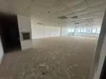 للإيجار مكتب تجاري بمساحة 1,640 قدم² في أبراج الفالكون | Office for Rent – 1,640 Sq.Ft in Falcon Towers : Image 2