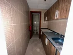 للإيجار مكتب تجاري بمساحة 1,640 قدم² في أبراج الفالكون | Office for Rent – 1,640 Sq.Ft in Falcon Towers : Image 5