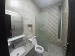 town house for rent : Image 2