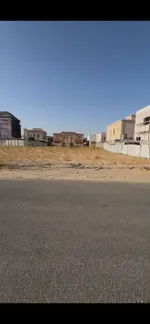 للبيع قطعتين ارض في الحوشي ثاني قطعه من الزاويه وثاني قطعه من الحديقه العامه : Image 2