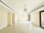 For Rent Villa in Al Zahia, Sharjah : Image 5