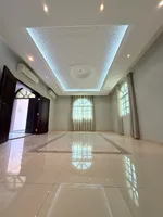 فيلا للإيجار في الصاروج, العين : Image 1