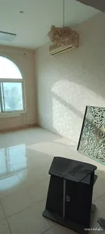 For Sale Villa in Al Azra, Sharjah : Image 2
