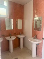 سكن عمال للإيجار في الصجعة, الشارقة : Image 5