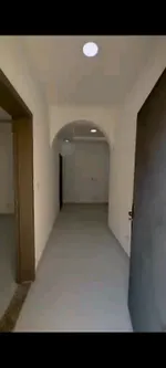شقة ارضي بفيلا للايجار : Image 4