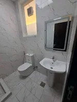متاح شقة غرفتين وصاله وحمامين ومطبخ بمدينةالرياض : Image 4