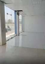 صالة عرض للإيجار في al amerah, Al Ain : Image 4