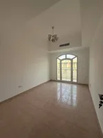 تاون هاوس للإيجار في الزاهية, عجمان : Image 4