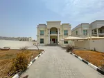 فيلا للإيجار في مدينة خليفة أ, ابوظبي : Image 1