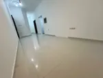 شقة للإيجار في مدينة شخبوط, Abu Dhabi : Image 1