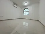 شقة للإيجار في مدينة شخبوط, Abu Dhabi : Image 7