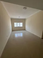 شقة للإيجار في القاسمية, الشارقة : Image 3