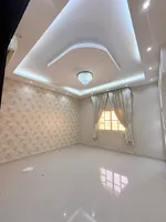 For Rent Villa in Gafat Al Nayyar, Al Ain : Image 1