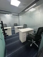 مكتب عمل جماعي للإيجار في دبى, Dubai : Image 1