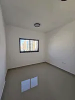 شقة للإيجار في خليفة, Abu Dhabi : Image 4