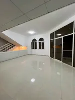 فيلا للإيجار في الخبيصي, العين : Image 3