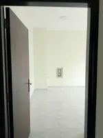 شقة للإيجار في البوطينه, Sharjah : Image 1