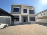 للإيجار فيلا في الطرفا, الشارقة : Image 1