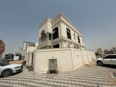 فيلا جديد للايجار 5غرف ماستر : Image