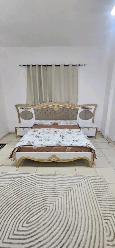 استوديو البركة للايجار الشهري : Image