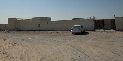 ارض صناعية سور مكتب مع حمام مطبخ كهرباء ارضية انترلك : Image