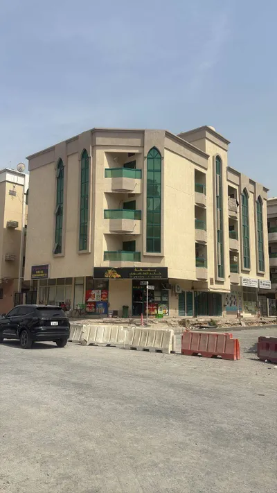 فقط ب27 الف درهم شقه غرفه وصاله للايجار السنوي : Image