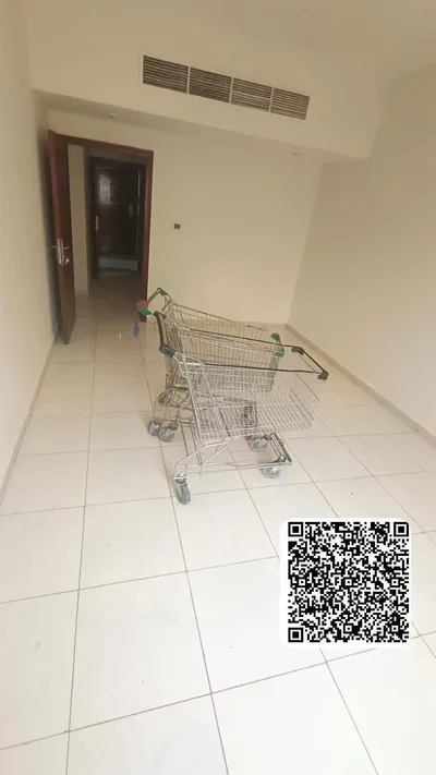 للإيجار السنوي في عجمان ♨️غرفتين وصاله بباب وببلكونه👈 👈الموقع:فى النعيميه1 الاطلاله علي شارع الكويت الرئيسي/For annual rent in Ajman ♨️ Two bedrooms and a living room with a door and balcony 👈  Location: Al Nuaimiya 1, overlooking Kuwait Street : Image