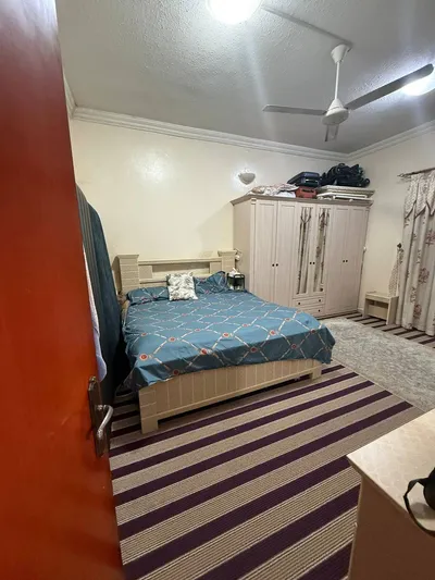 غرفه وصاله ابراج الخور للبيع منطقة الراشيديه 1 بعجمان : Image