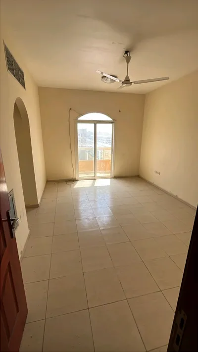 شقة غرفة وصالة للإيجار السنوي في عجمان : Image
