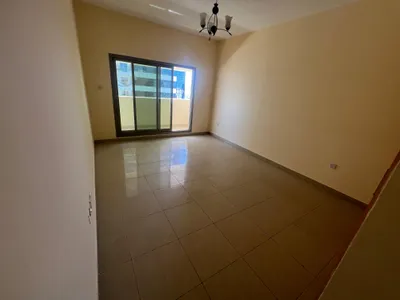 للايجار السنوي شقة غرفتين وصالة تكييف مجاني : Image