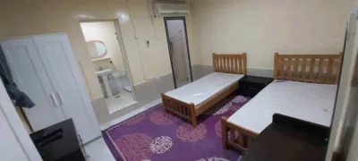 استوديو أرضي مفروش للايجار من المالك مباشرة، الدفع شهري شامل الانترنت والصرف الصحي، الكهرباء والماء على حسب العداد على المستأجر
0507251344 : Image