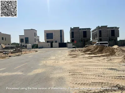 Two exceptional townhouses for smart real estate and high-end investment lovers//Al-Zahia P11 : Image