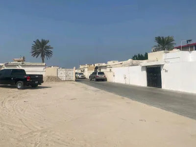 بيت شعبي علي شارع قار مصين بالكامل : Image